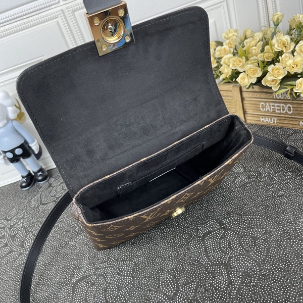 ルイヴィトンバッグ着用イメージ